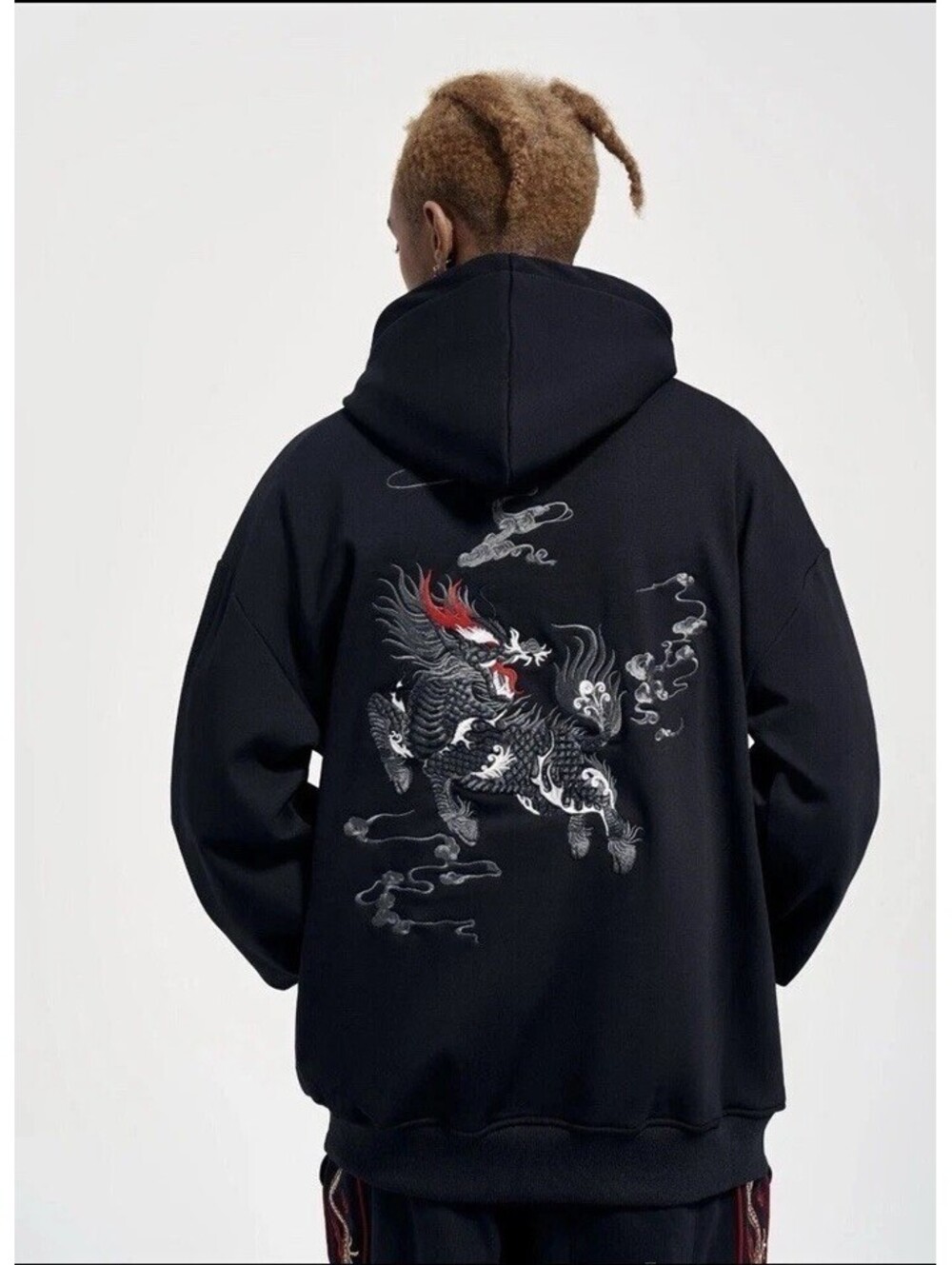 Niepce Streetwear Japanese Embroidered Kirin Graphic Hoodie Black Sweatshirt